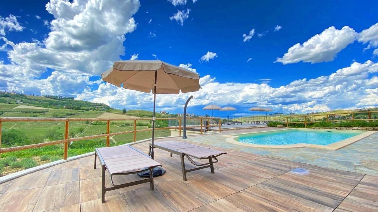 Le Cornici - Cascina Di Charme Hotel Diano dʼAlba Kültér fotó