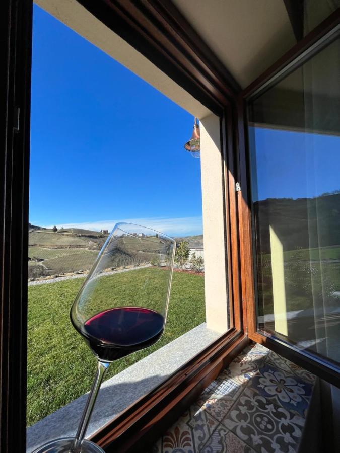 Le Cornici - Cascina Di Charme Hotel Diano dʼAlba Kültér fotó