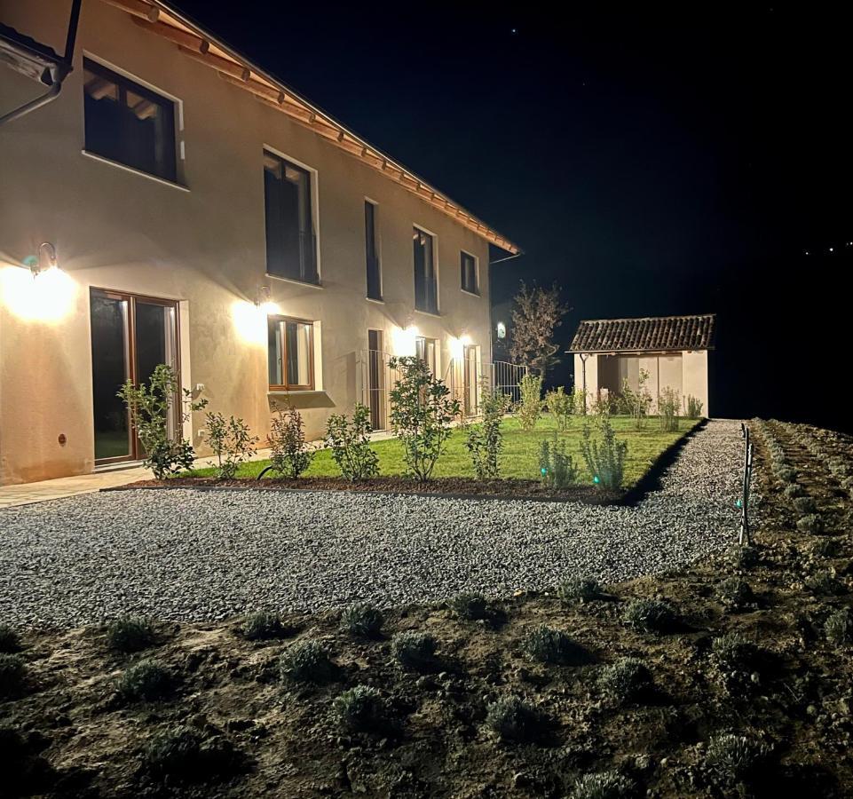 Le Cornici - Cascina Di Charme Hotel Diano dʼAlba Kültér fotó