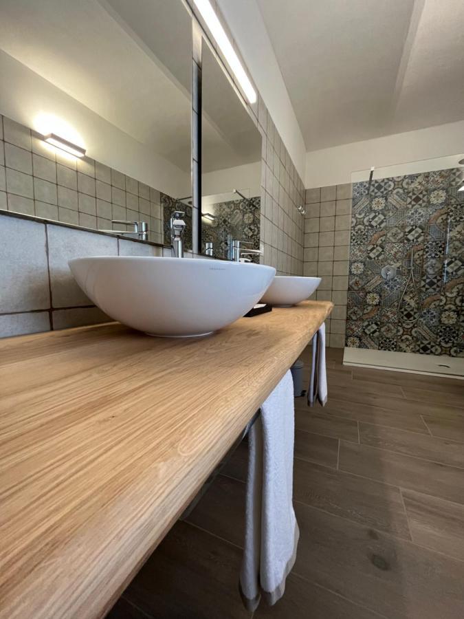 Le Cornici - Cascina Di Charme Hotel Diano dʼAlba Kültér fotó